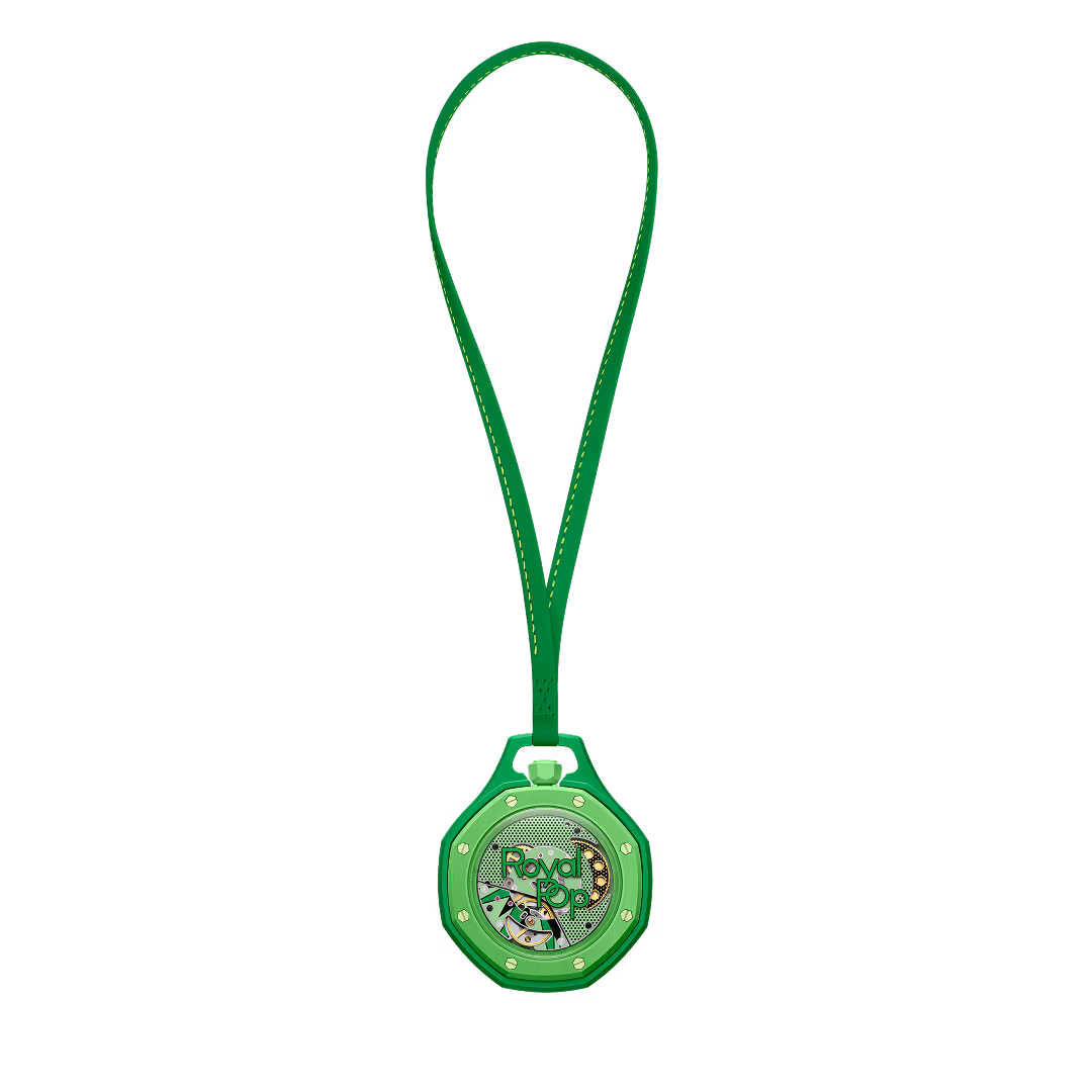 GREEN EIGHT Royal Pop model watch with Bio Ceramic case and green silicone strap
