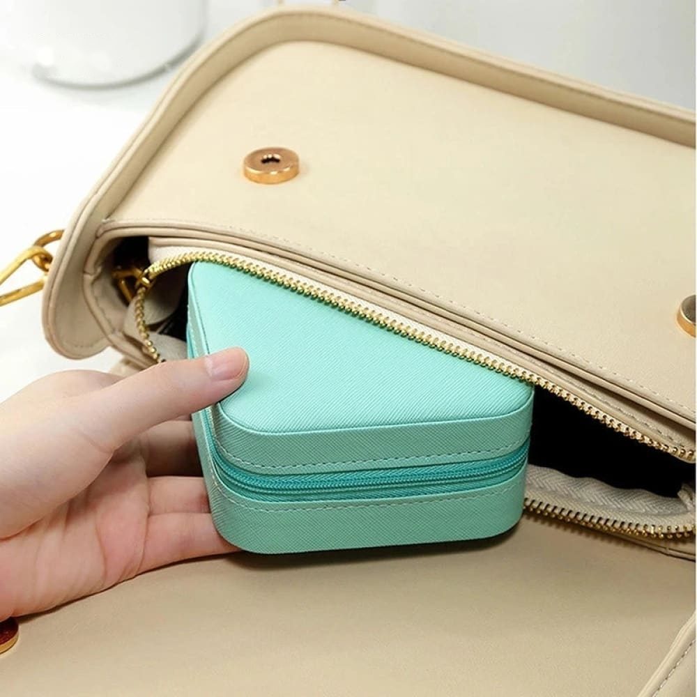 Mini Travel Jewelry Organizer – Compact Portable Accessory Case for On-the-Go