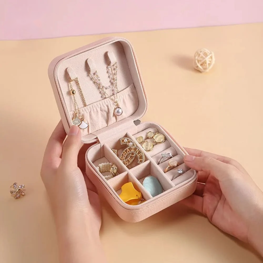 Mini Travel Jewelry Organizer – Compact Portable Accessory Case for On-the-Go