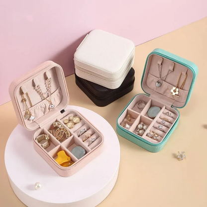 Mini Travel Jewelry Organizer – Compact Portable Accessory Case for On-the-Go